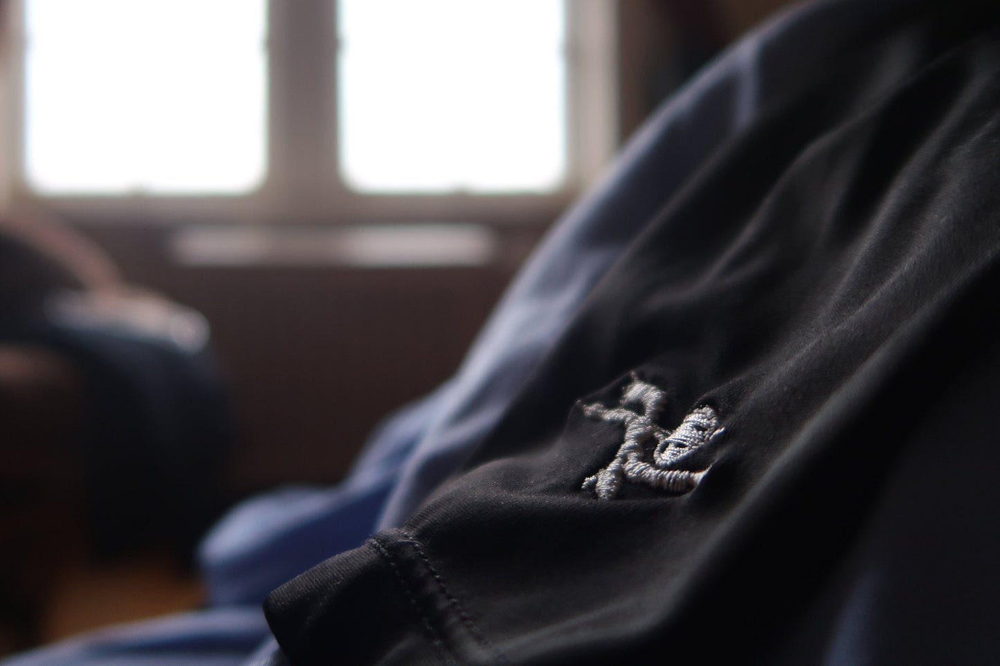 Women's V-Neck Urban Underscrub